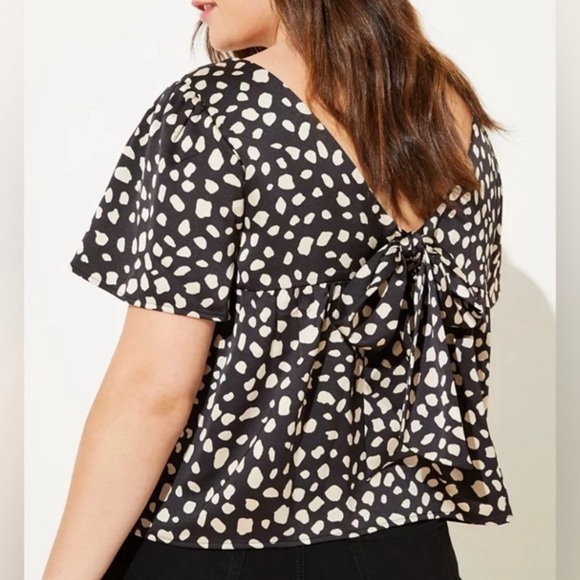LOFT Tops - Loft Medium Bow Back Polka Dot Blouse Black w/ Ivory